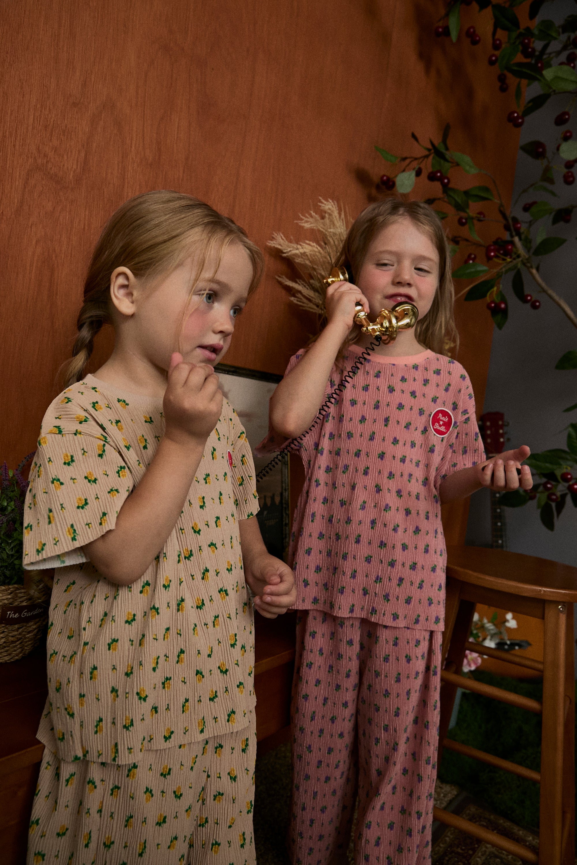 Floral Pleats Top - Khaki