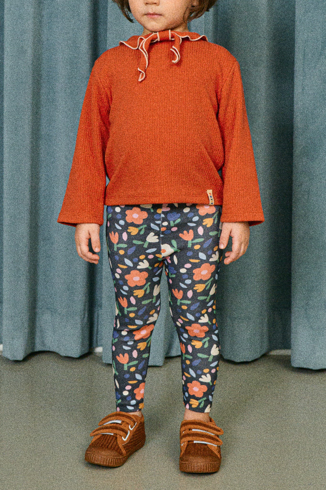 Black Flower Leggings
