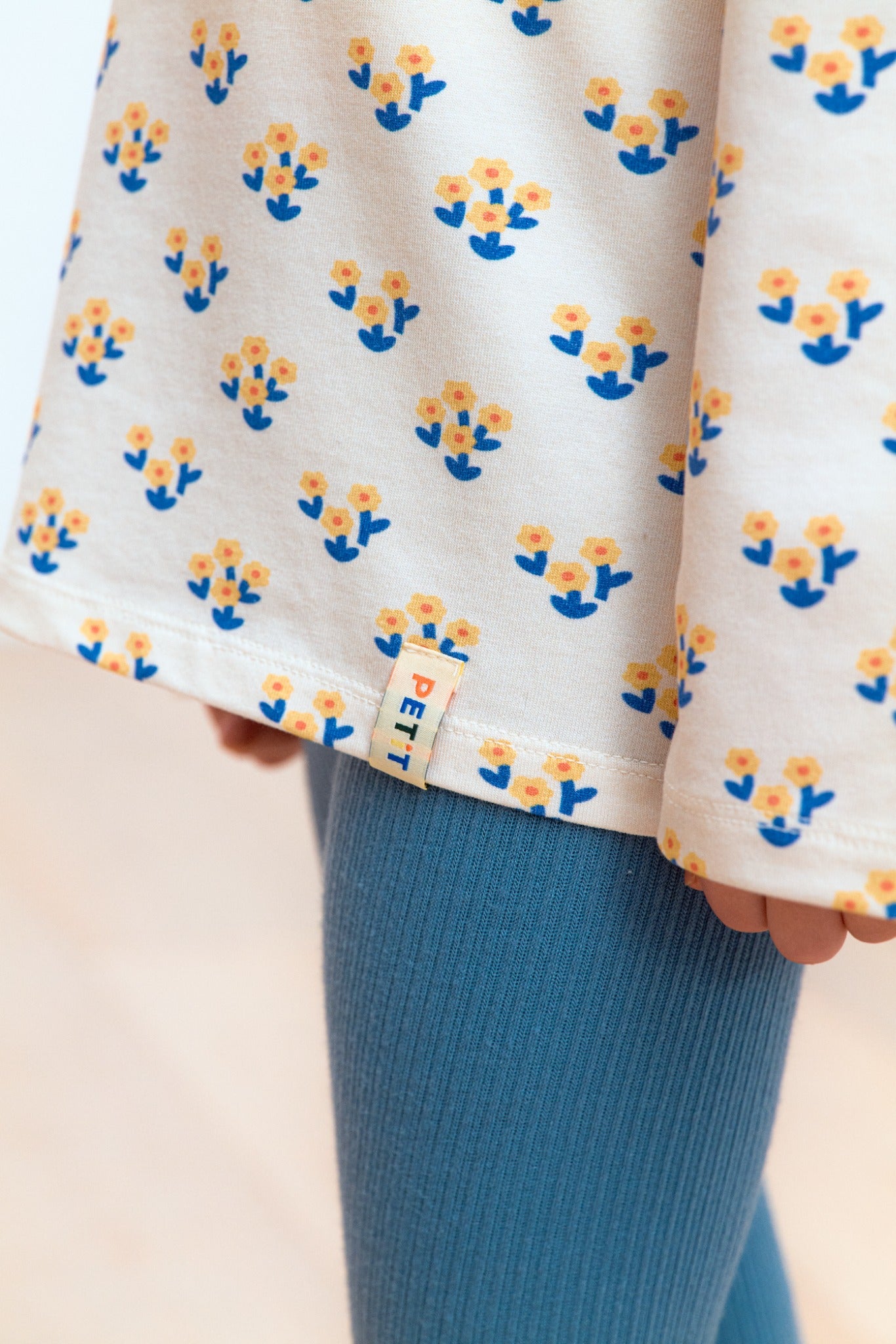 Daisy Scarf Top
