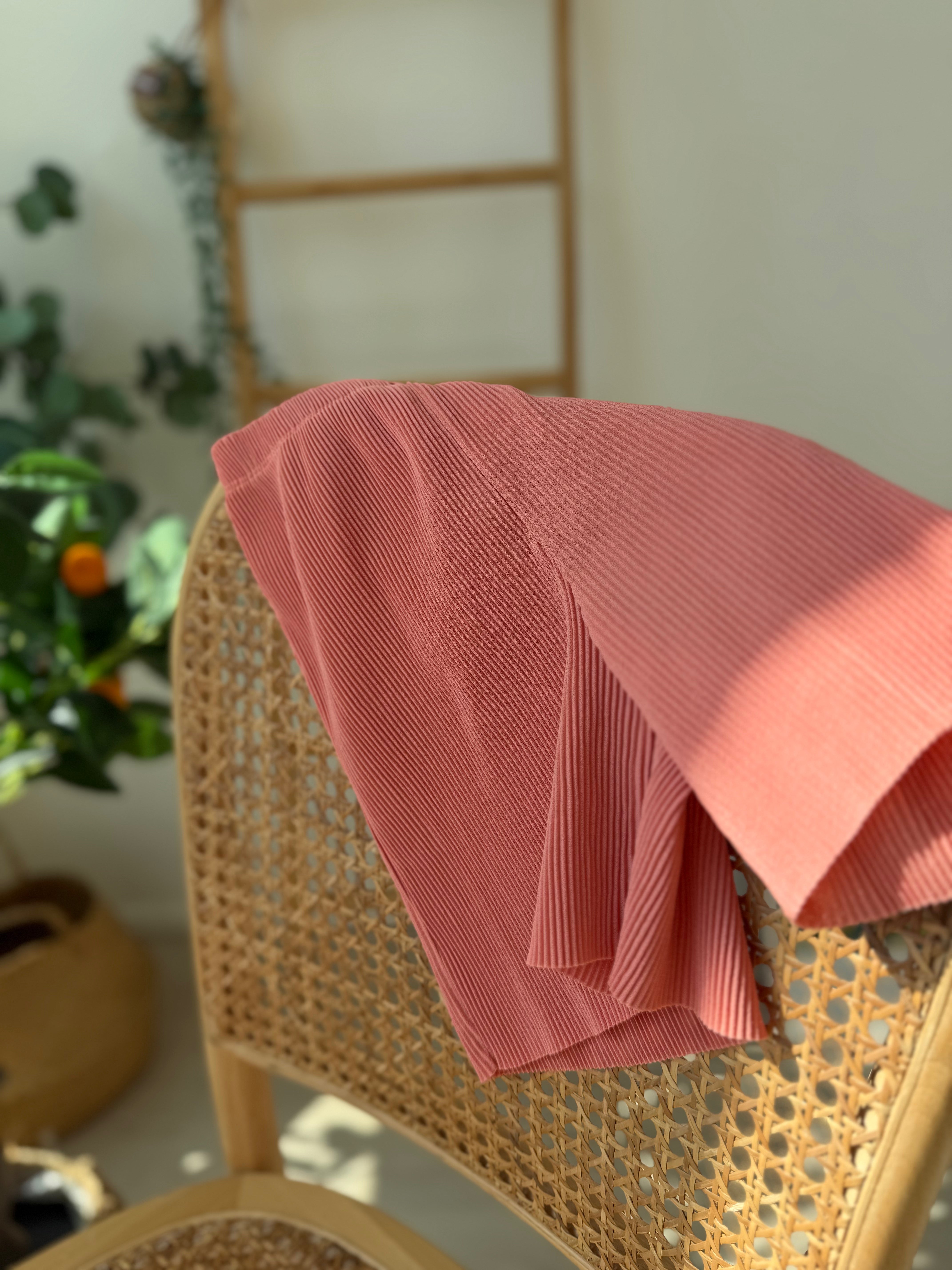 Pastel Collar Pleats Top & Bottom Set - Apricot Pink