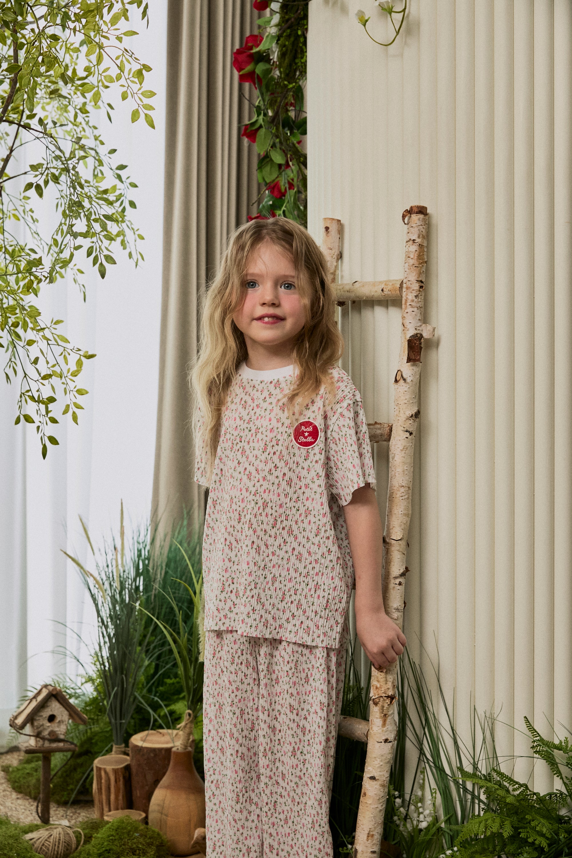 Floral Pleats Pants - White