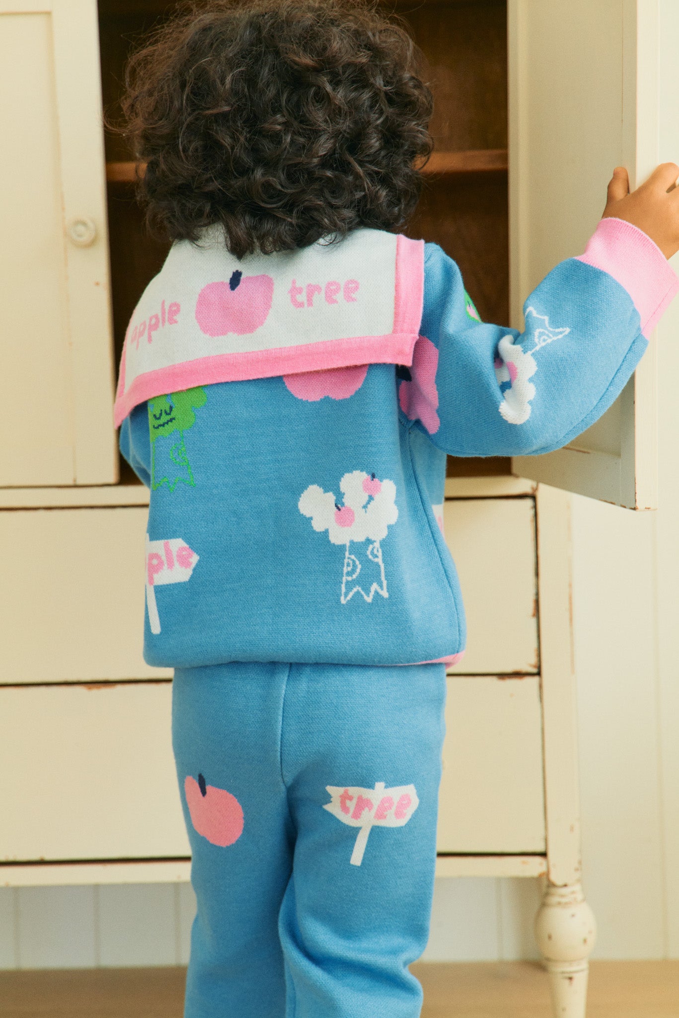 [Pre-Order Only] Apple Tree Sailor Cardigan -  Jacquard knit